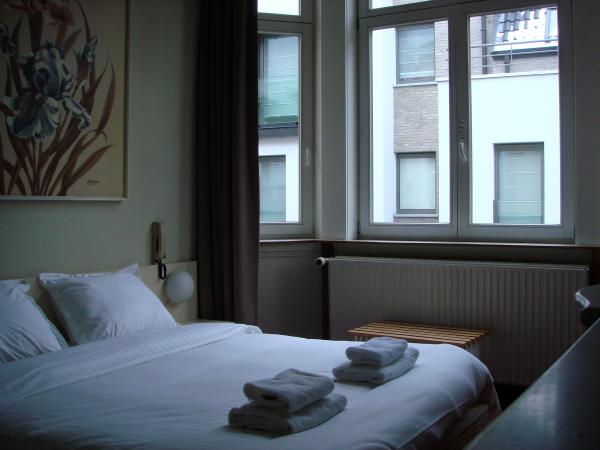 4: Nicolas Hotel . Brugge Belgie