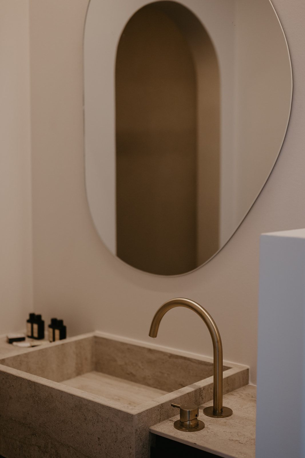 B&B Isidore