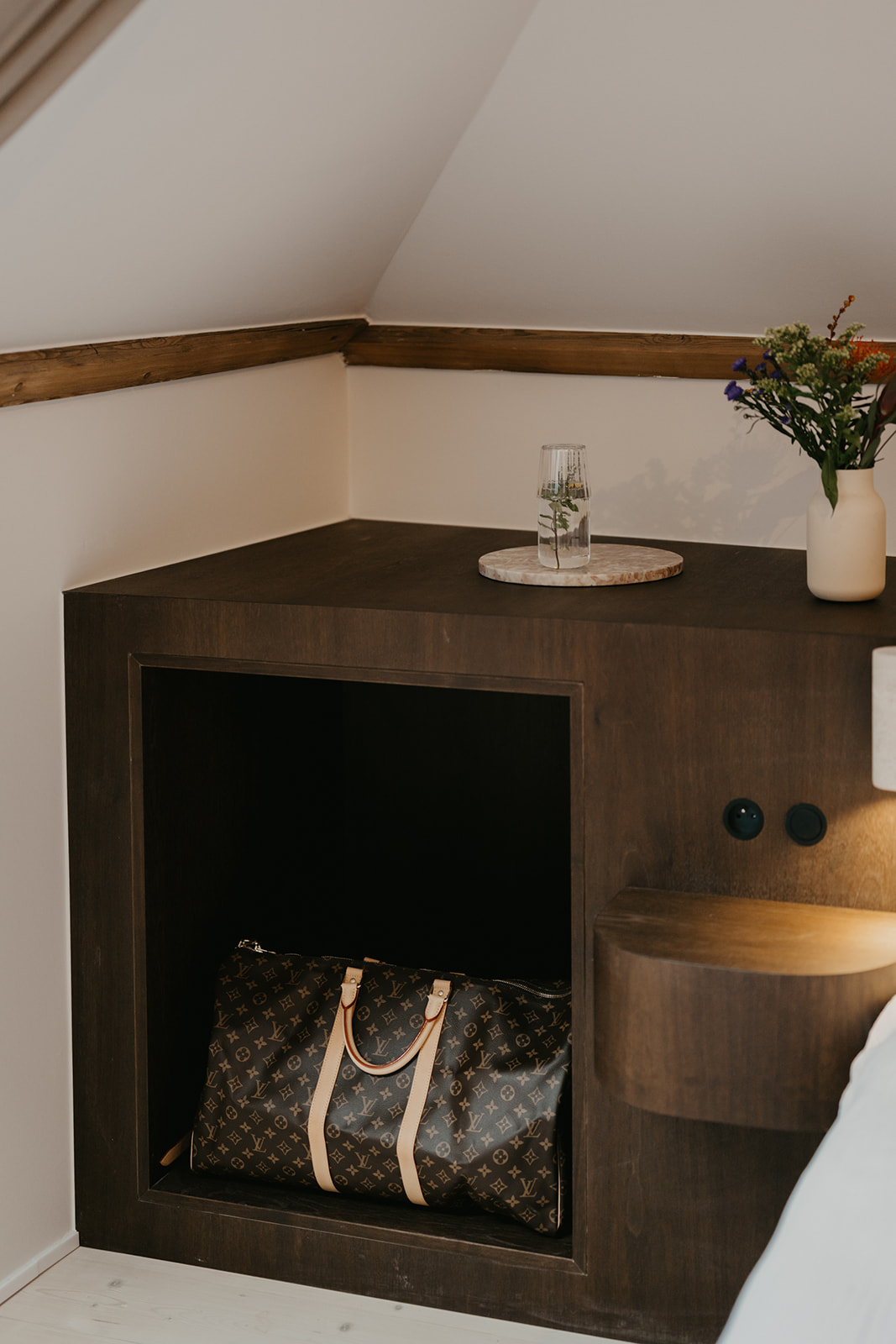 B&B Isidore
